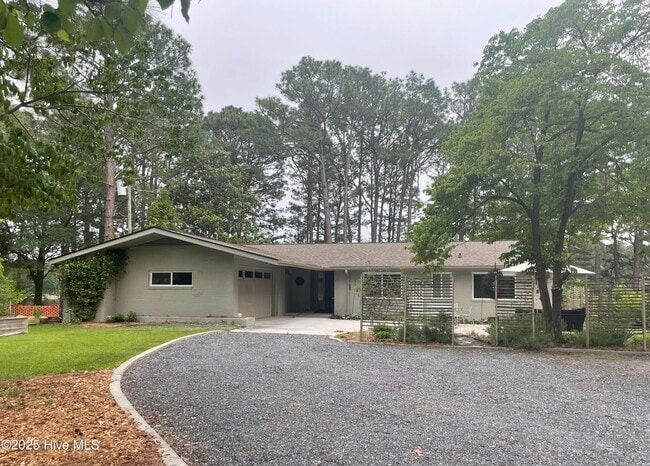 Photo - 164 Pine Lake Dr House