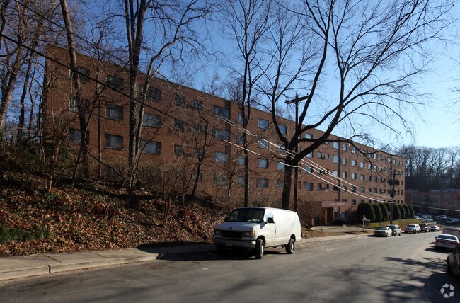 Ken Mil Apartments - Ken Mil Apartments
