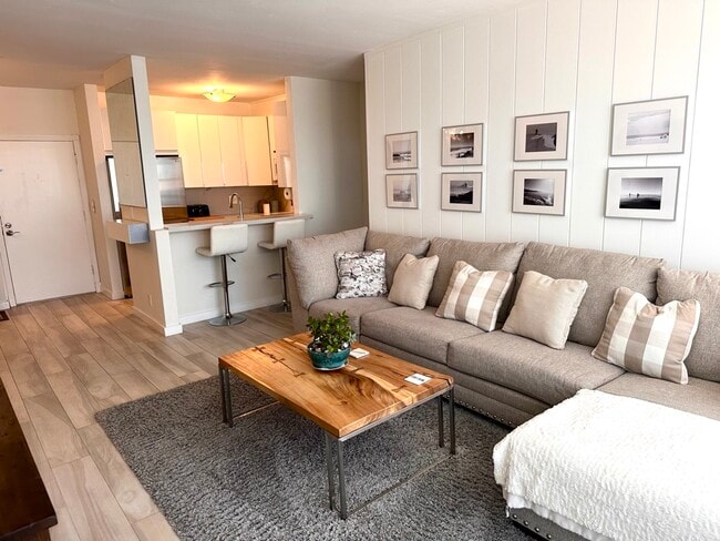 Living Room - 23901 Civic Center Way Unit # 136