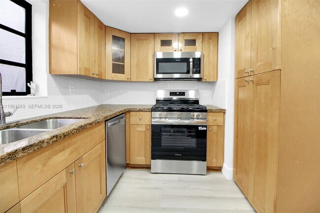 Photo - 10921 SW 70th Terrace