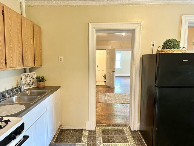 Photo - 36 13th St Unit Floor 2