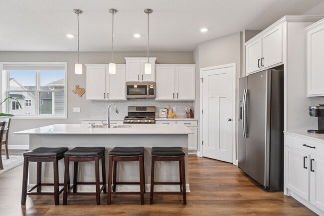 Photo - 7393 Emily Cir