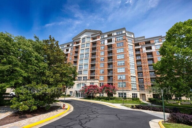 Photo - 11760 Sunrise Valley Dr Unit Apt #514