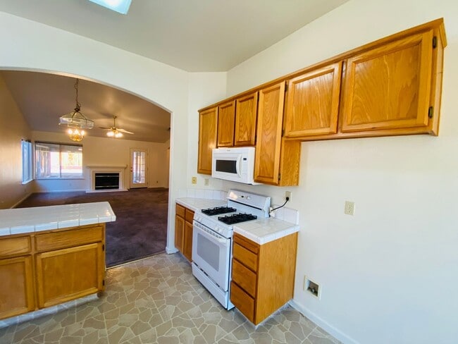 Photo - 3 Bedroom Home in Hampton Oaks