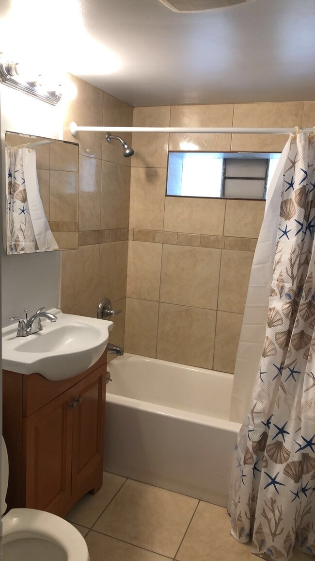 Photo - 9117 Lawler Ave Unit 1