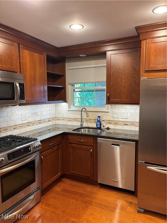 Photo - 20996 Detroit Rd