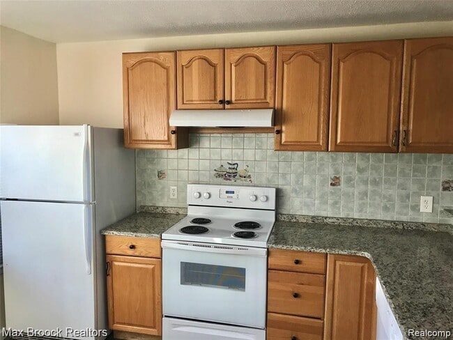 Photo - 1653 Wimbledon Dr