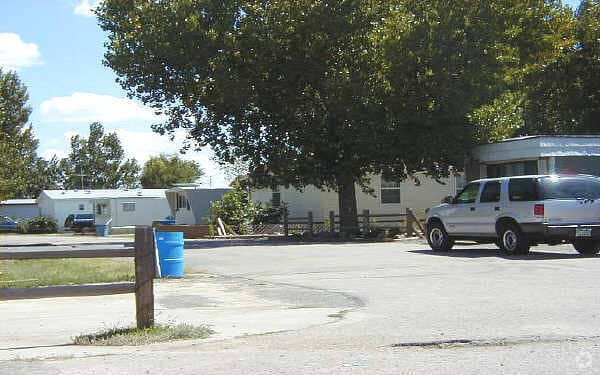Galamb's Mobile Home Park - Galamb's Mobile Home Park