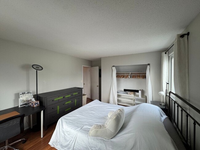 Photo - 2 Bed 1 Bath Unit 1