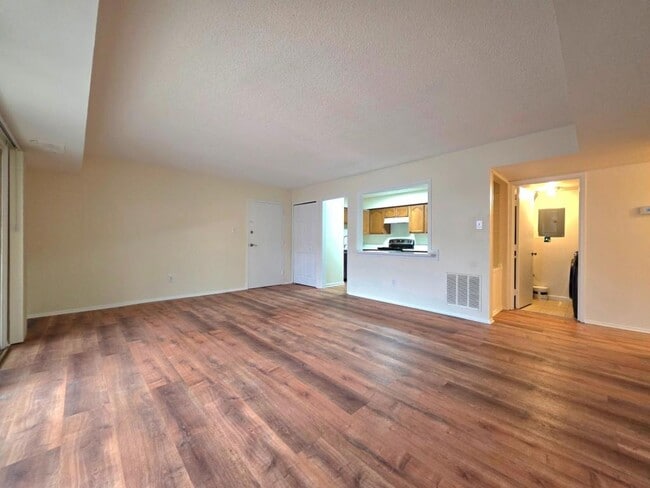 Photo - 3808 Laramie Pl