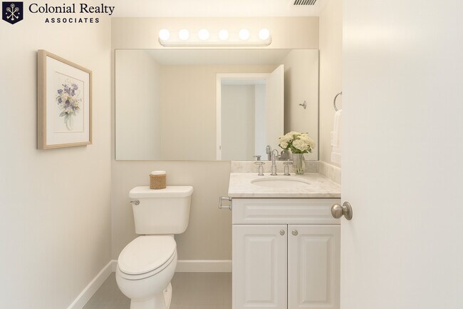 Photo - 15 N Beacon St Unidad 1012