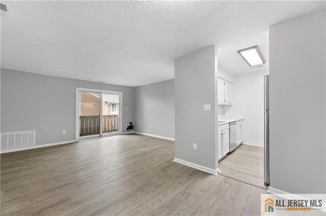 Photo - 2415 Ravens Crest Dr Unit 2415