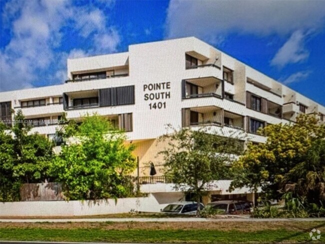Building Photo - 1401 S Federal Hwy Unit 218 Rental