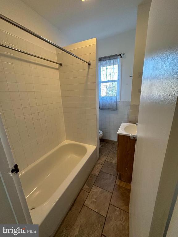 Photo - 2563 N 17th St