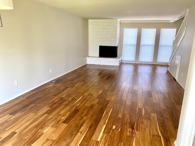 Photo - 3908 E 60th Pl