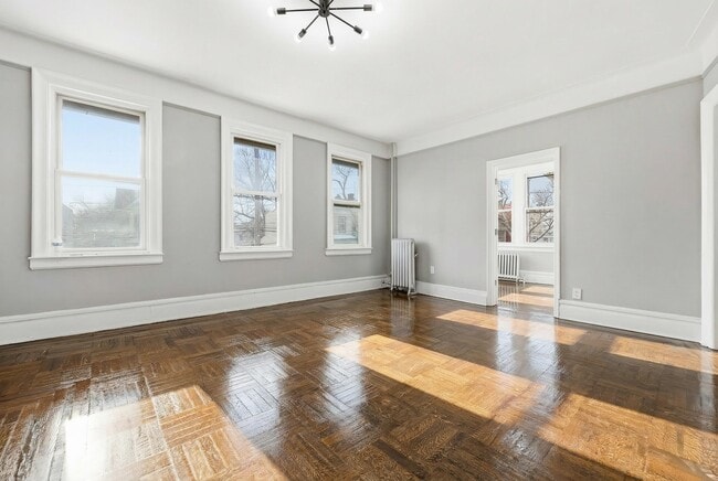 Photo - 40 Bayview Ave Unit 2