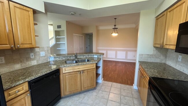 Photo - 2058 Alta Meadows Ln