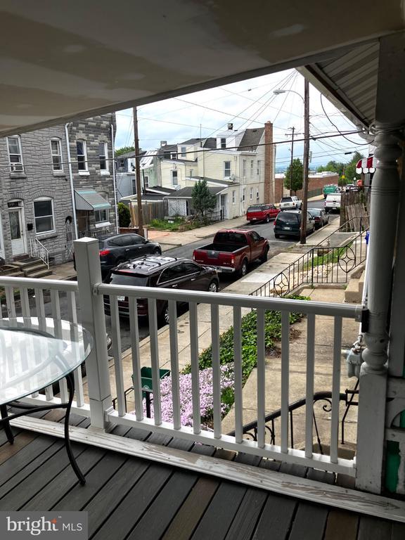Photo - 437 Linden St