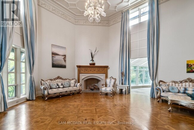 Photo - 9 Flaherty Ln