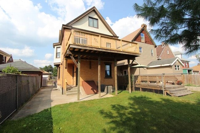 Building Photo - 1625 Rankin Ave Unit 1