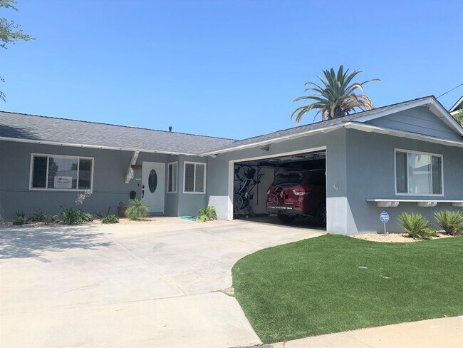 Building Photo - COMING SOON!! ***BEAUTIFUL 3 BEDROOM 2 BATH AVAILABLE IN SAN DIEGO***