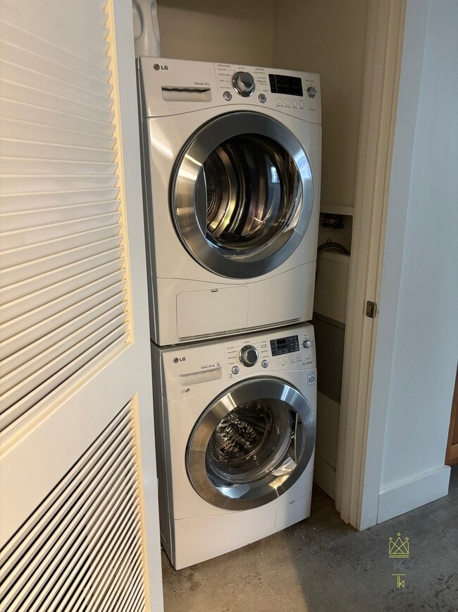 Photo - 20-26 Sunnyside St. Unit 6 Unit 6