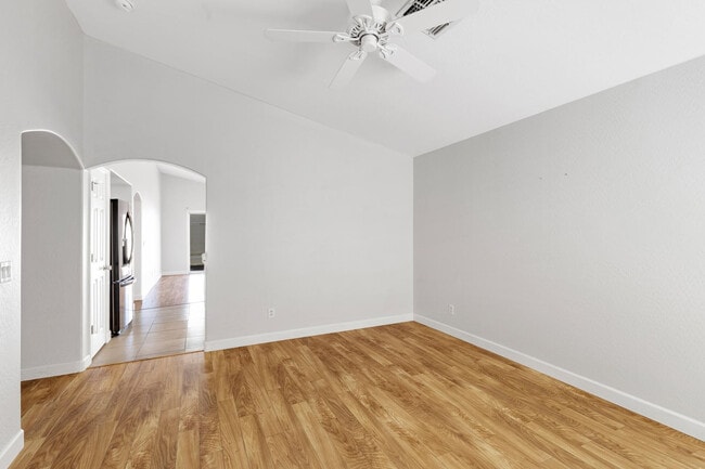 Photo - 11518 W Paradise Dr