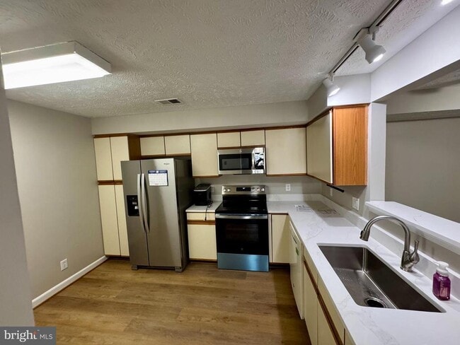 Photo - 3804 Ridge Knoll Ct Unidad 303A