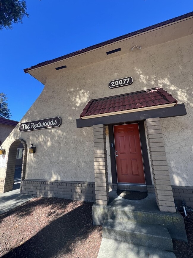 Photo - 20077 Redwood Rd