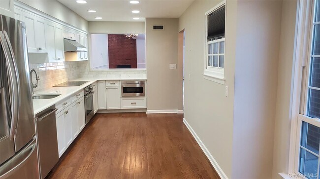 Photo - 91 Duck Pond Dr