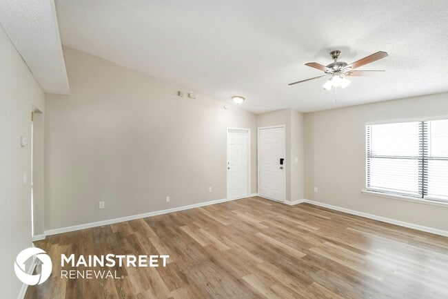 Photo - 7625 Ginder Ct