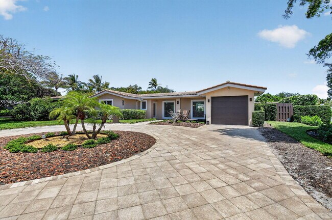 Photo - 424 SW 7th Way