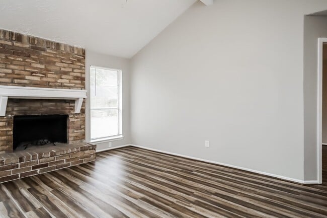 Building Photo - 4514 Tylergate Dr