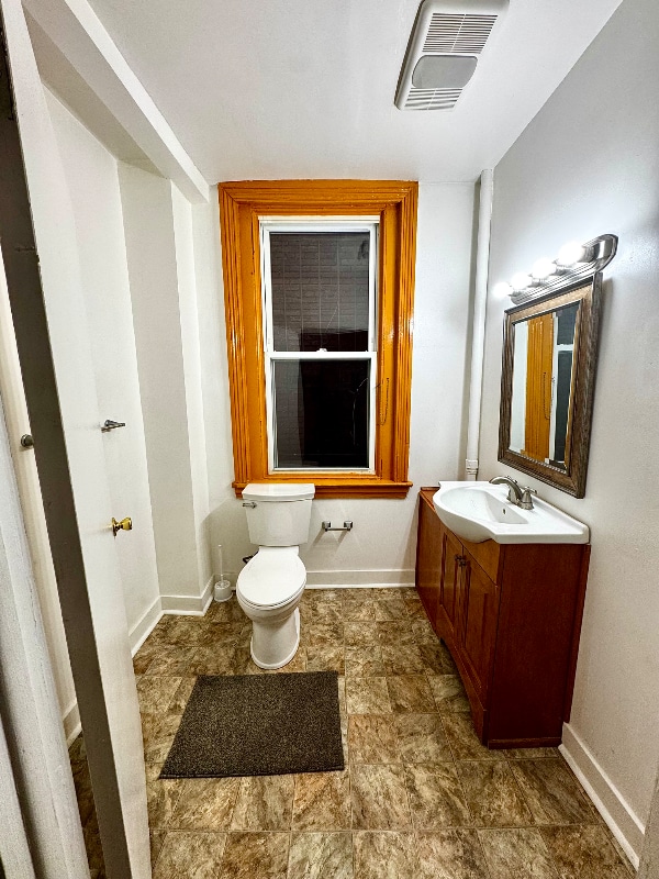 Photo - 936 French St NW