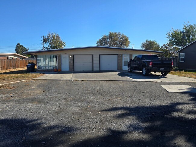 1629 Pheasant St Unidad 1629 W Pheasant
