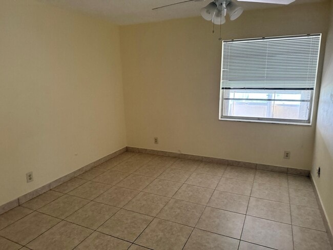 Photo - 390 Burgundy I