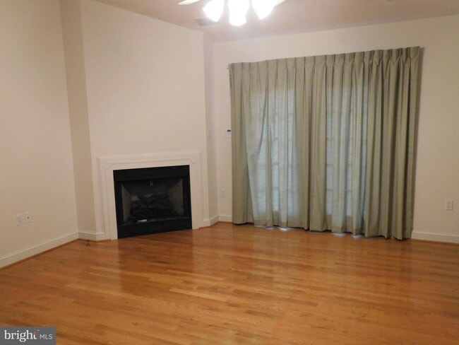 Photo - 108 Senseny Glen Dr