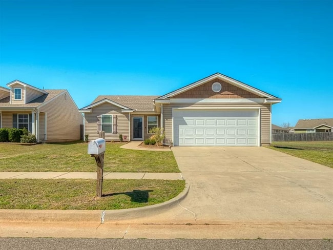Photo - 1113 SW 152nd Pl Casa
