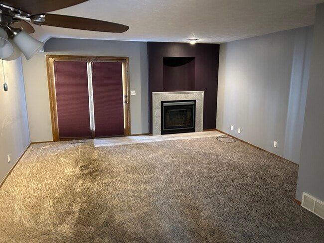 Photo - 409 S Madison St