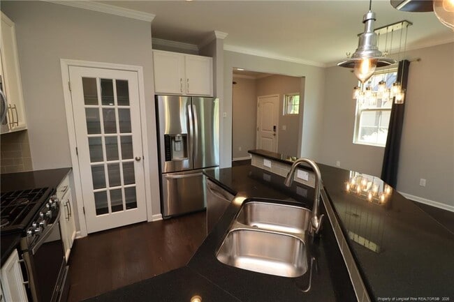 Photo - 689 Wickham Ridge Rd