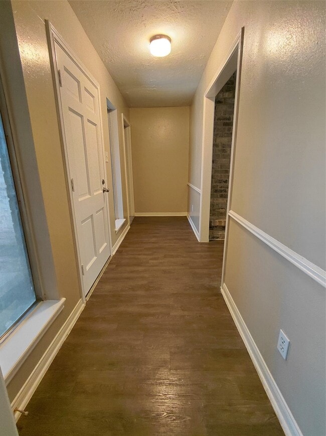 Building Photo - 23111 Lone Wolf Trail