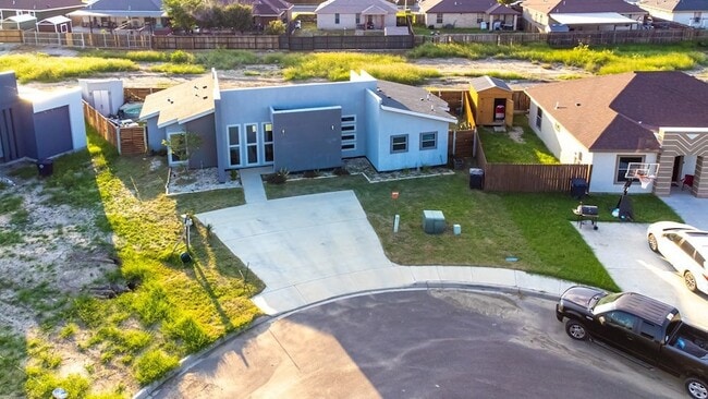 Photo - 2375 Oak Breeze Cir