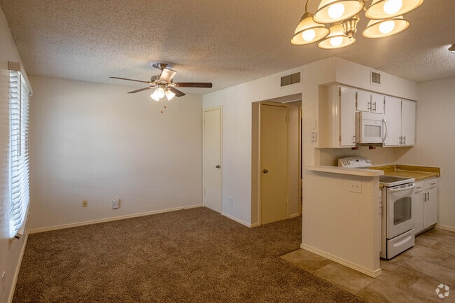 1BR, 1BA - 625SF