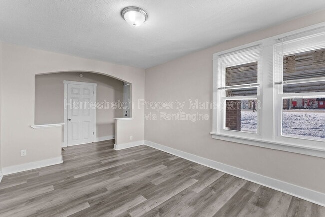 Photo - 8129 St Charles Ln