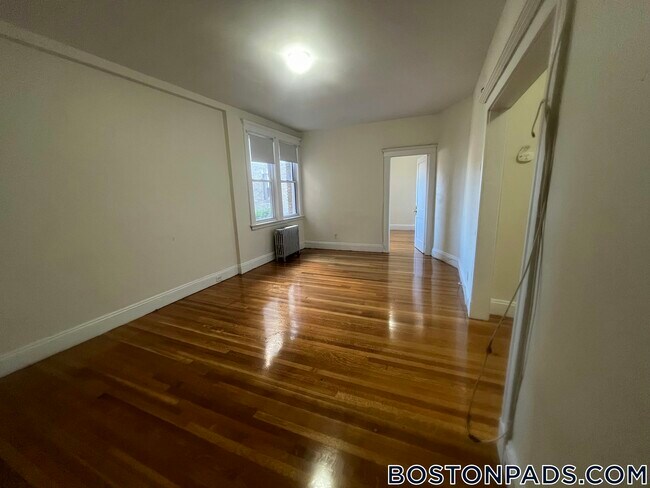 Photo - 1634-1640 Commonwealth Ave Unit 4