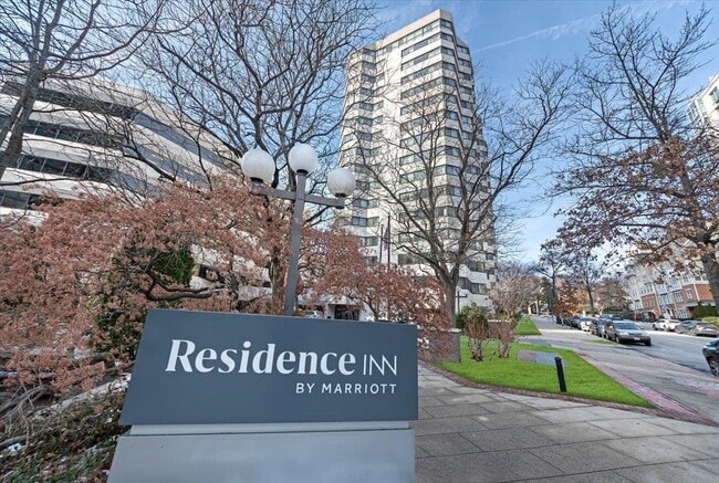 Building Photo - 5 Barker Ave Unit 206 Rental