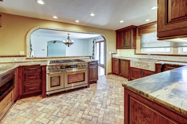 Photo - 4530 N Wilson Ave