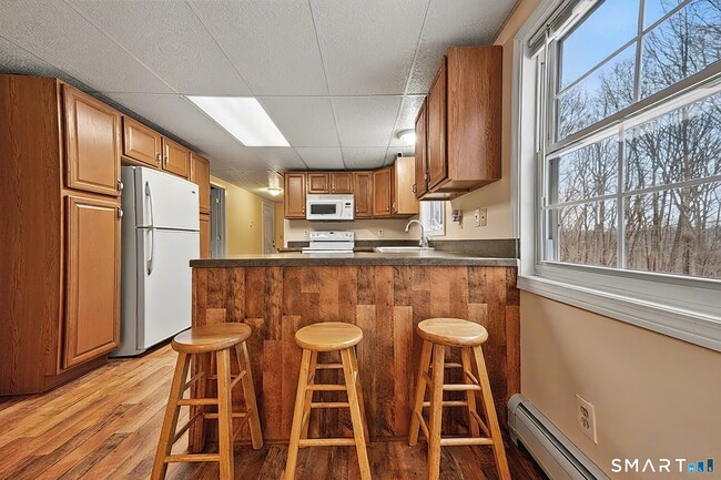 Photo - 15 Indian Hill Ln