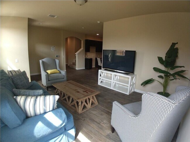 Photo - 1501 Gropius Ln Unit 30A