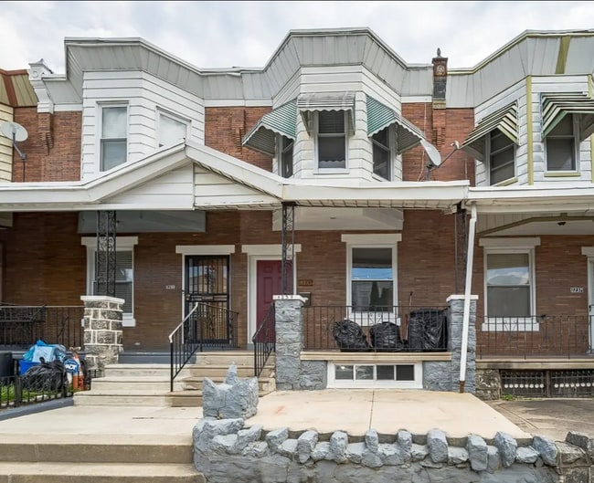 Building Photo - 1239 N Frazier St